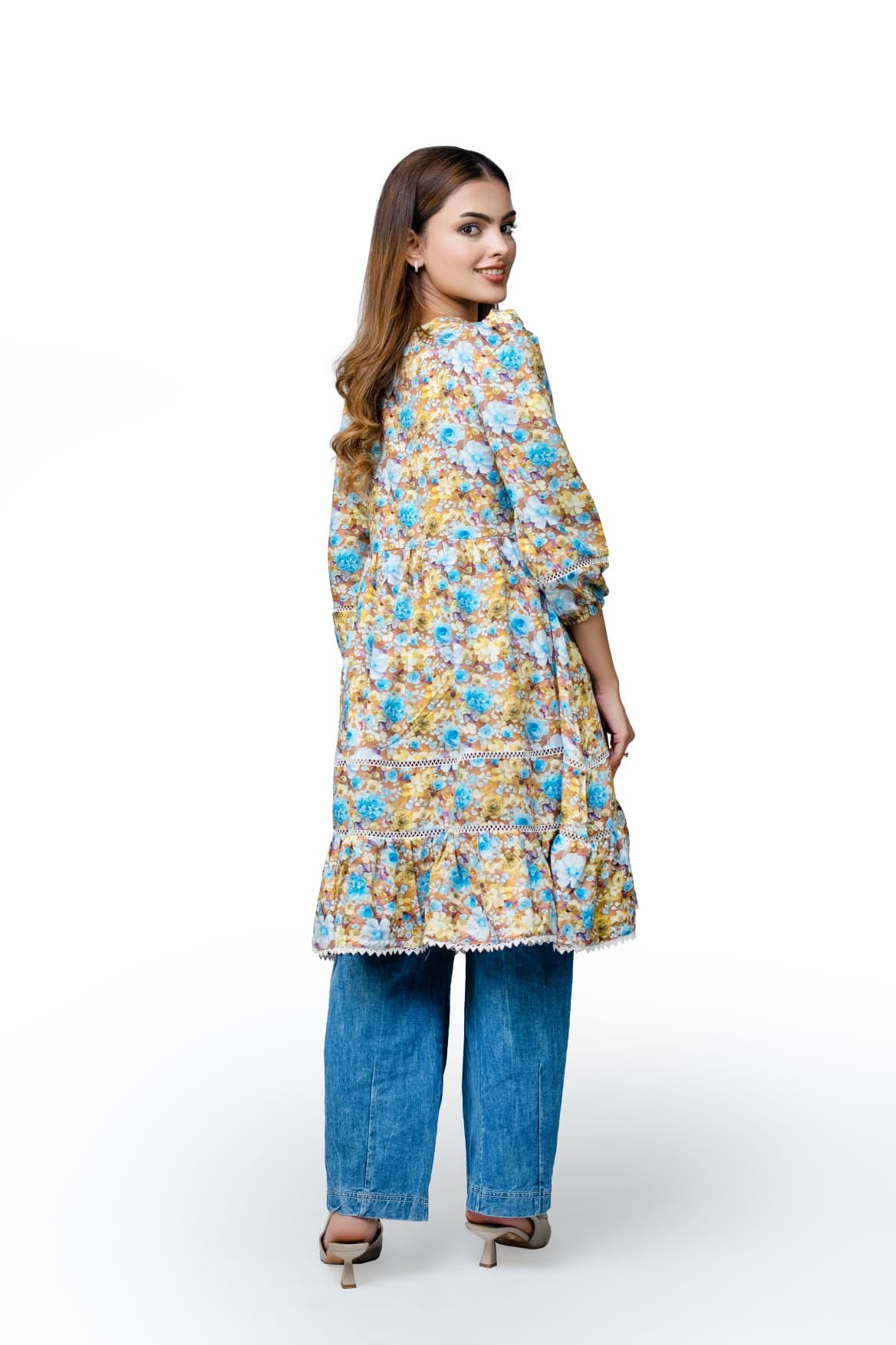 Floral Lace Detail 3 Quarter Sleeve Peplum Top